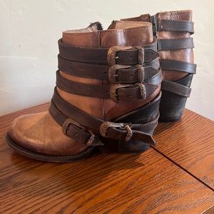 Free bird boots, 8